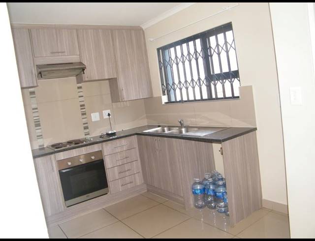 3 BEDROOM TOWNHOUSE FOR SALE IN HEATHERVIEW